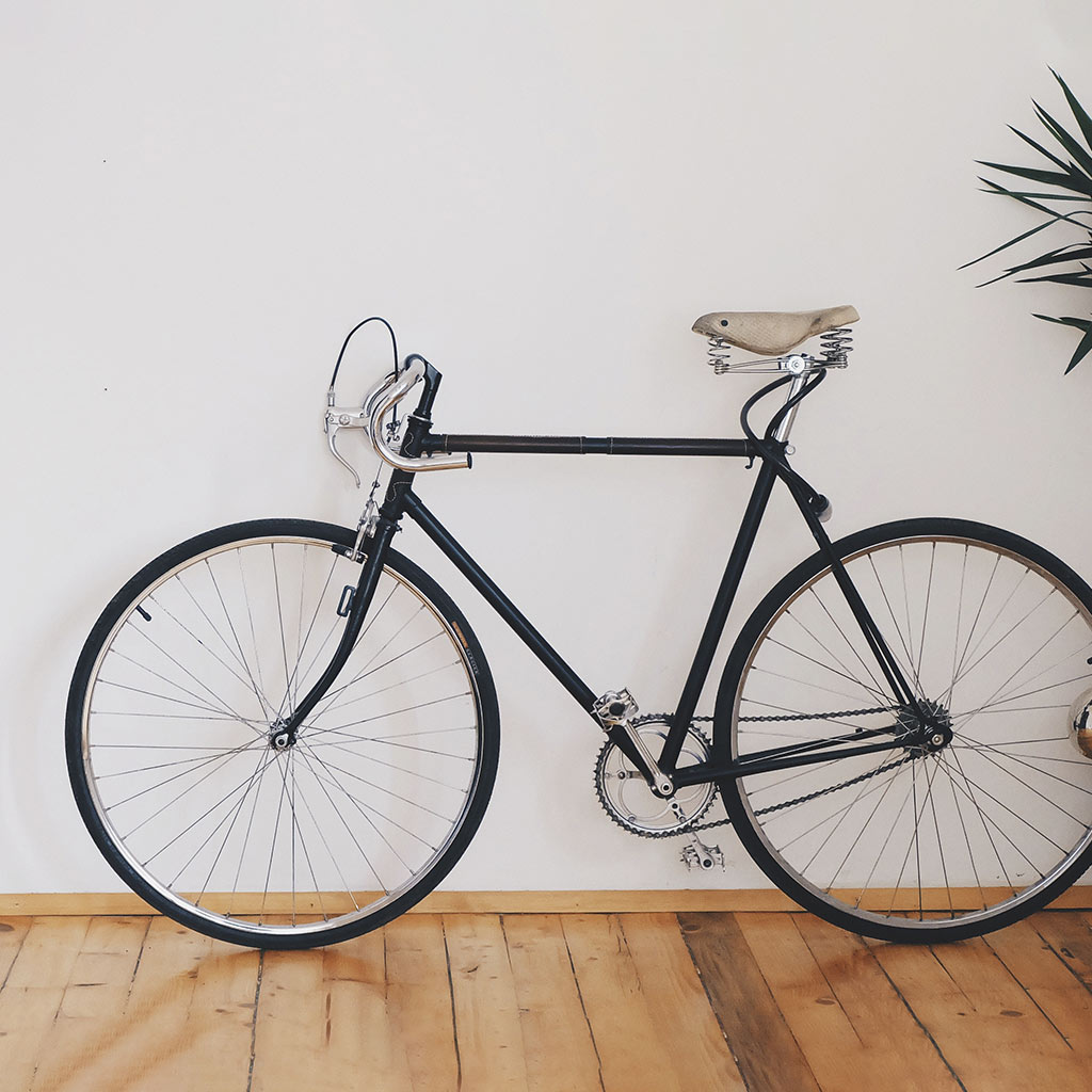 A Bicycle Before Clipping Path Services