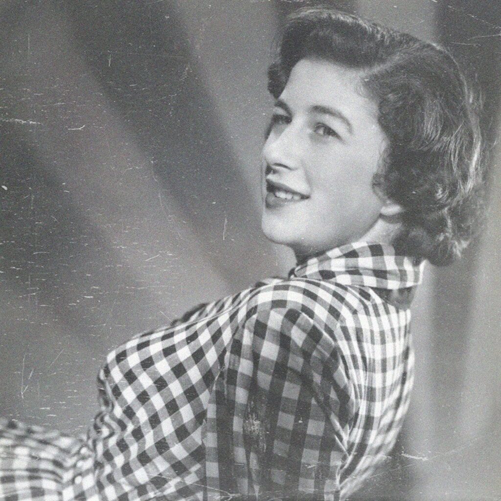 A Woman Before Black and White Photo Colorization Services