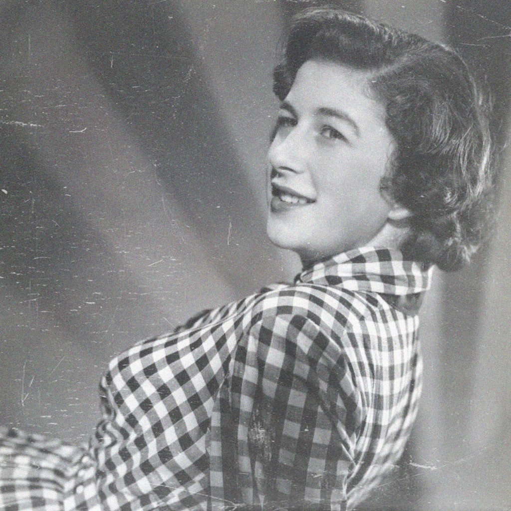 A Woman Before Black and White Photo Colorization Services