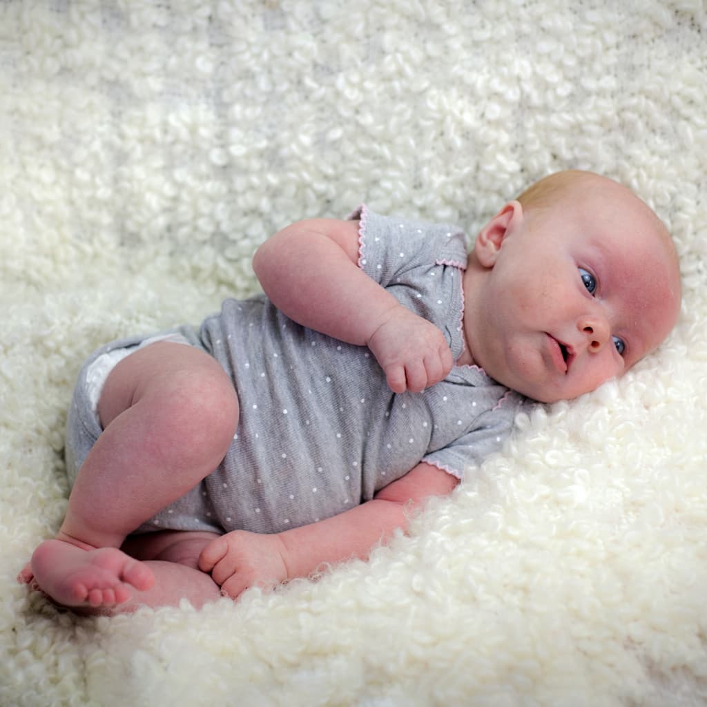 Before Newborn Photo Skin Smoothening Services