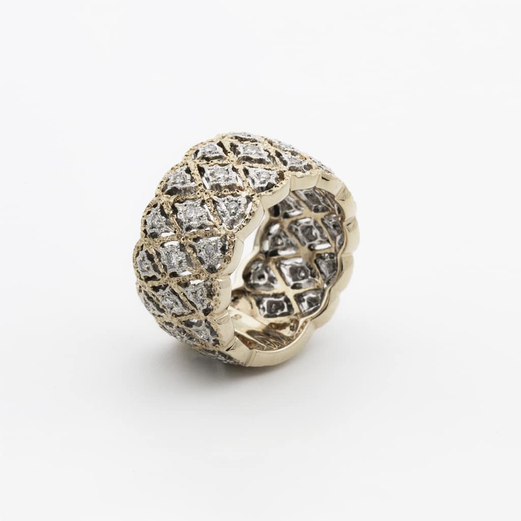 Before High-End Jewelry Retouching Services