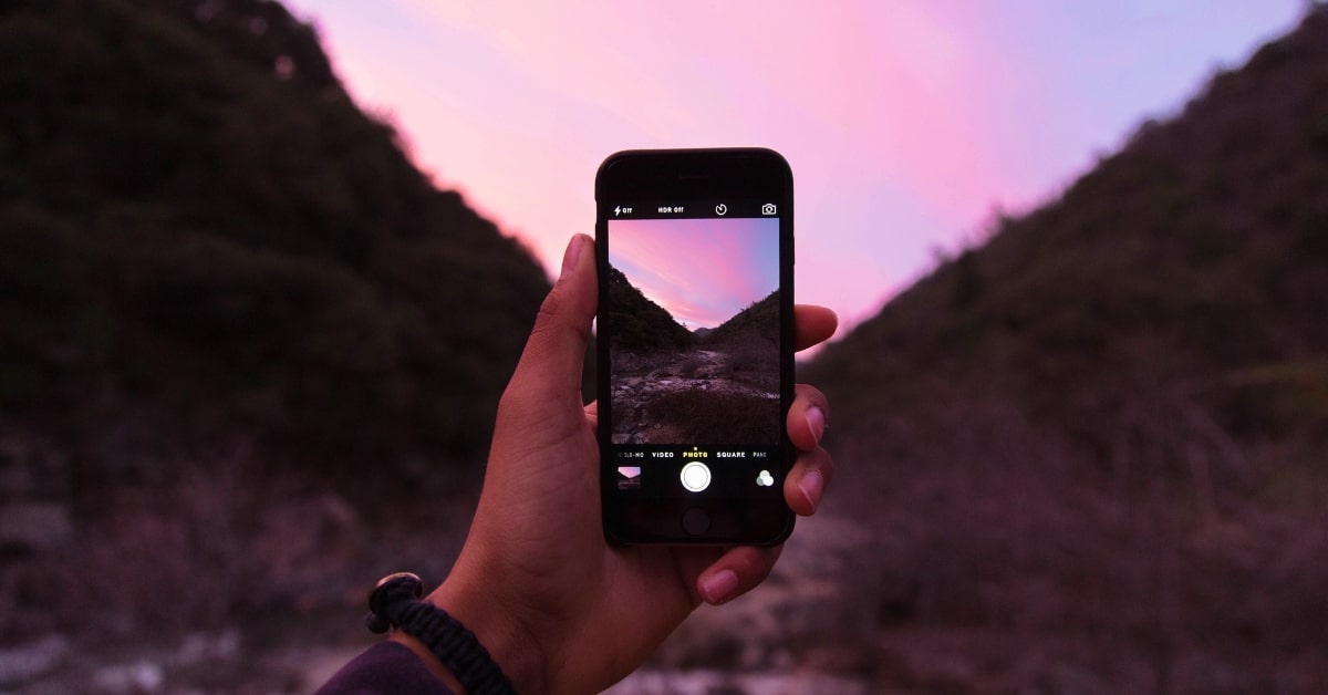 Does iPhone Come with a Photo Editor