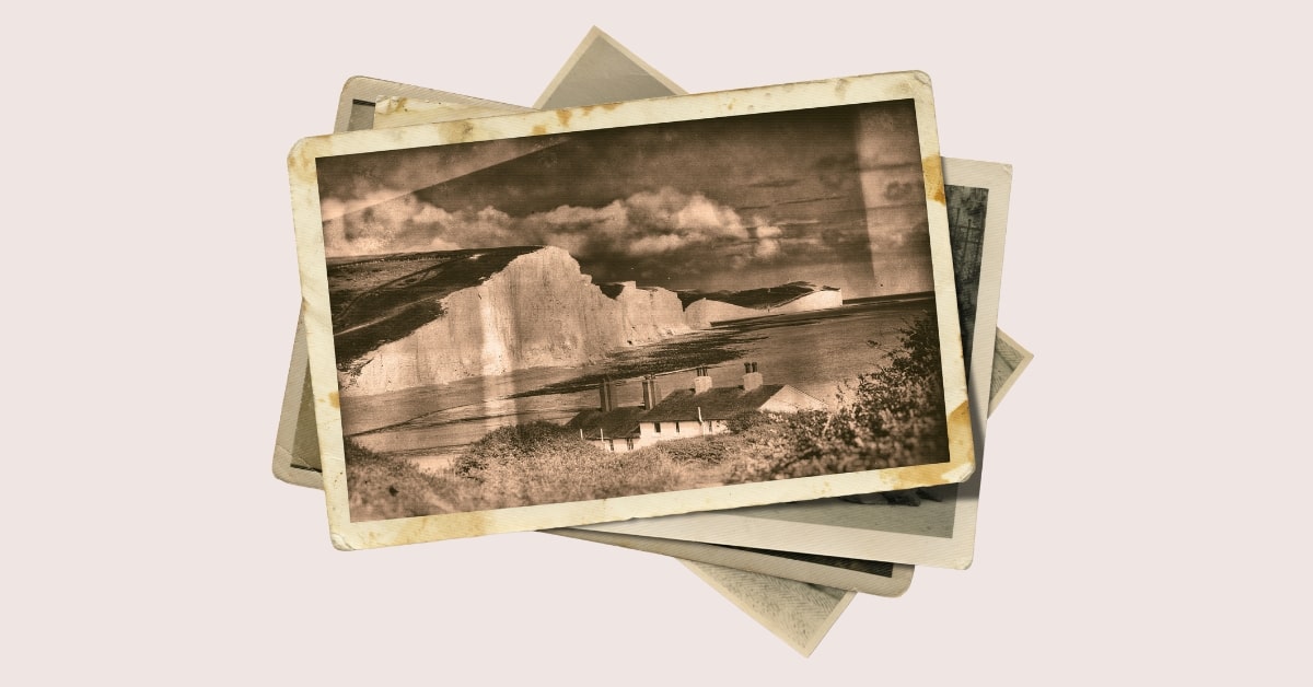 How Were Old Photos Retouched