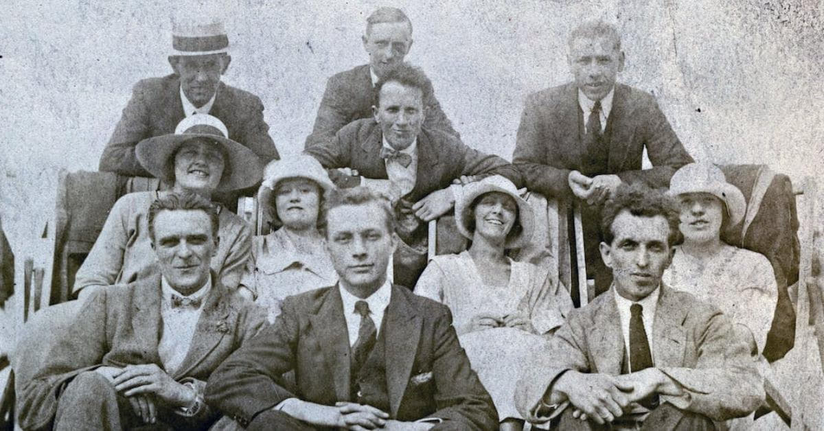 Photo Restoration Online