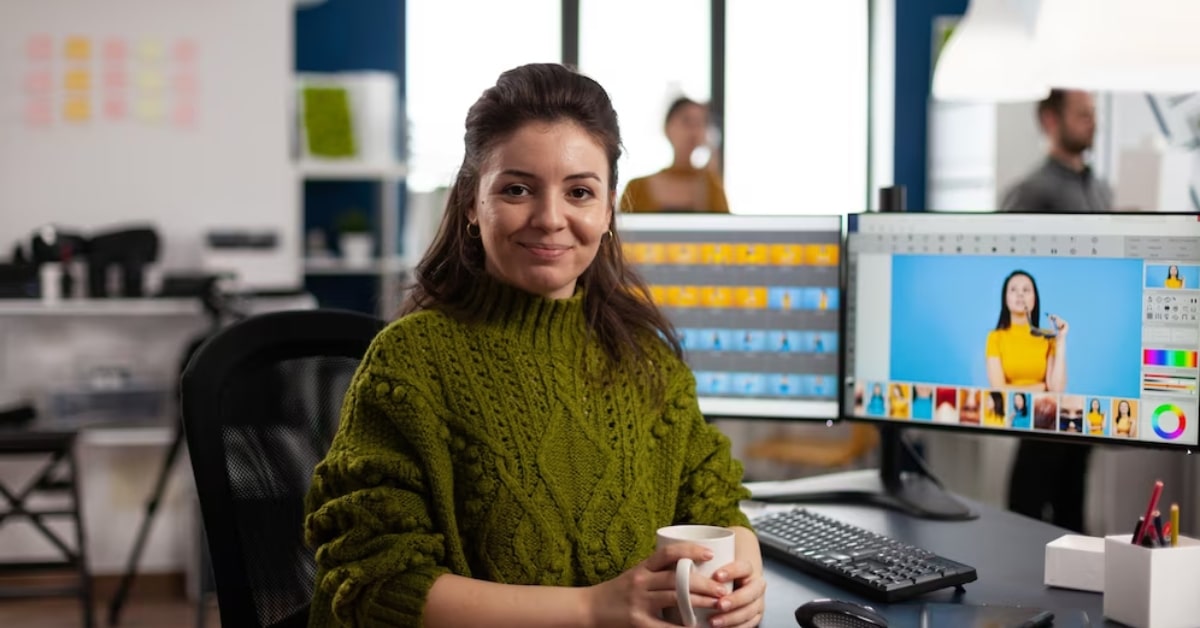 Retouching Graphic Designer