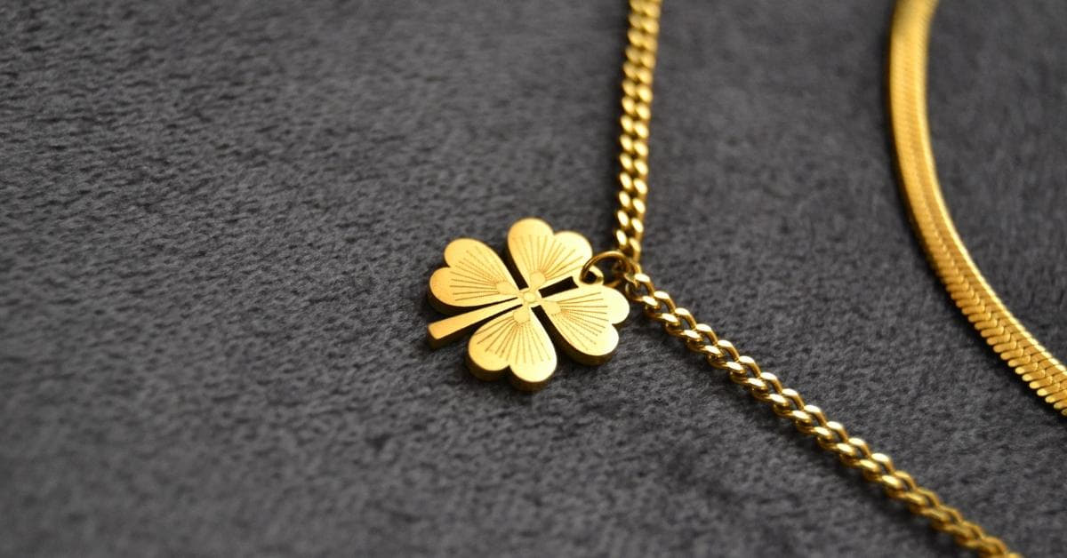 Gold Jewelry Retouching