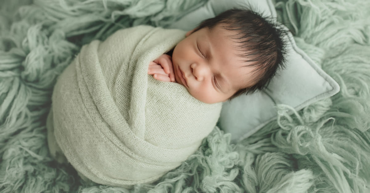 Newborn Photography Wrapping Techniques