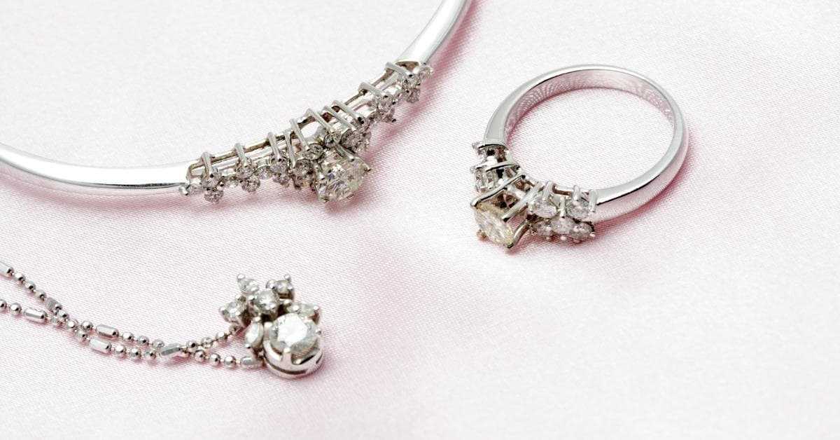 Retouching Diamond Jewelry
