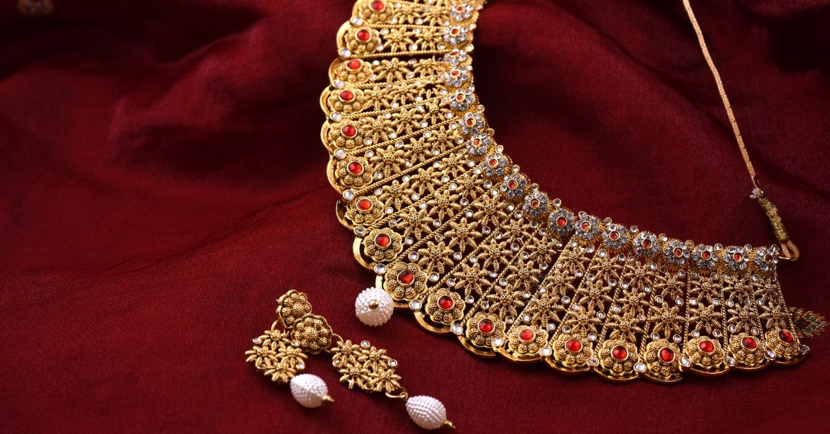 Jewelry Retouching Services