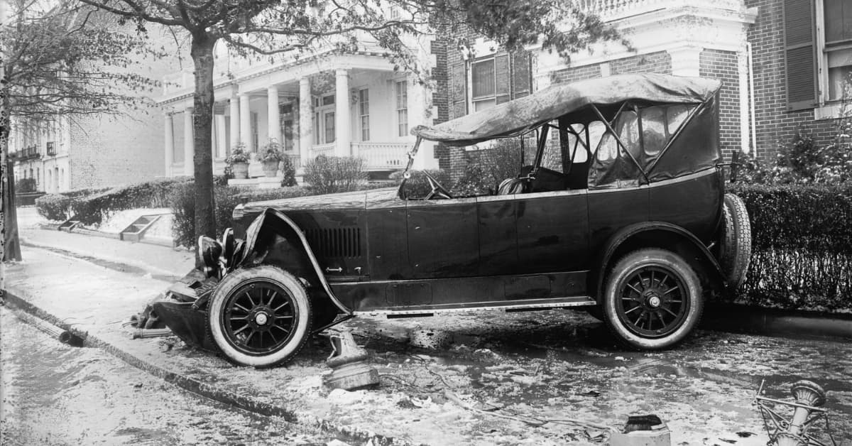 Old Photo Enlargement Restoration