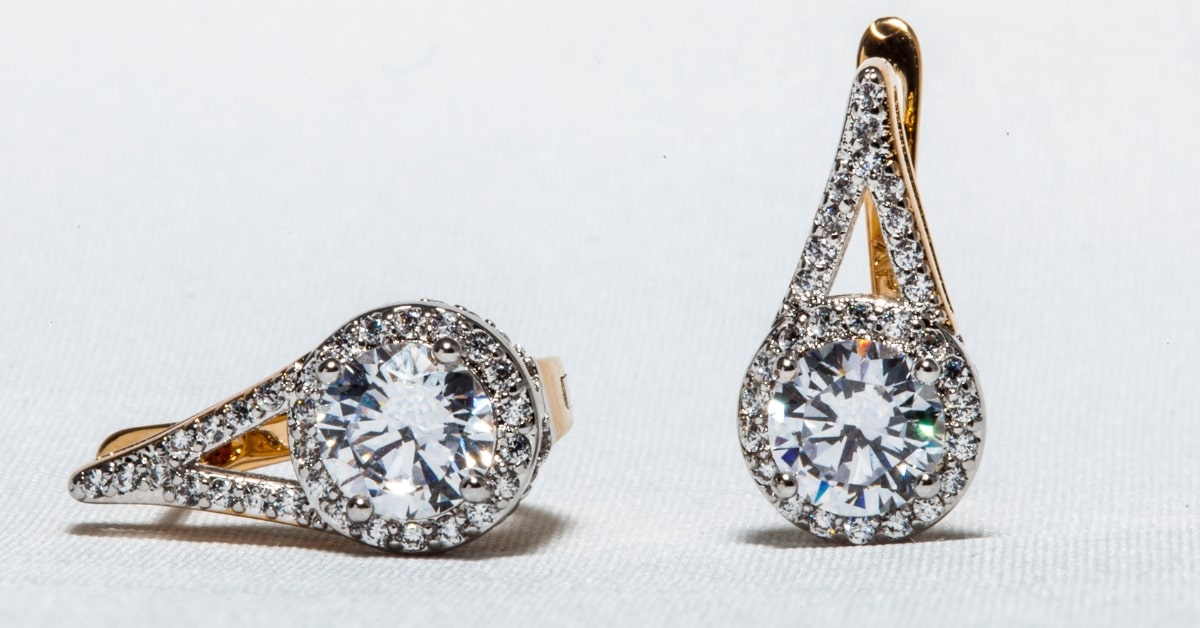 Outsourcing Jewelry Retouching