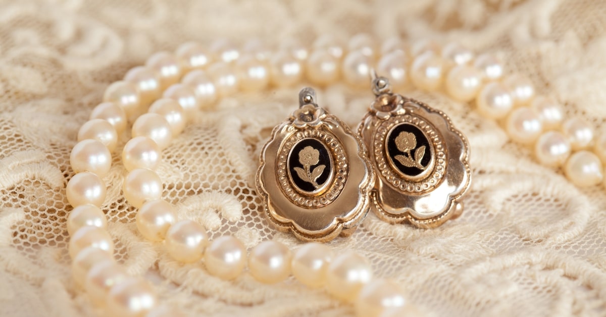 Jewelry Retouching