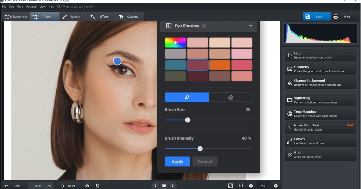Add Makeup to Photos Online